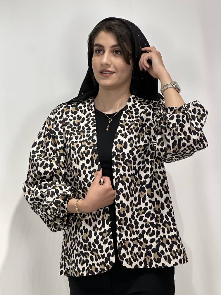 مانتو کراپ پلنگی زنانه قهوه ای