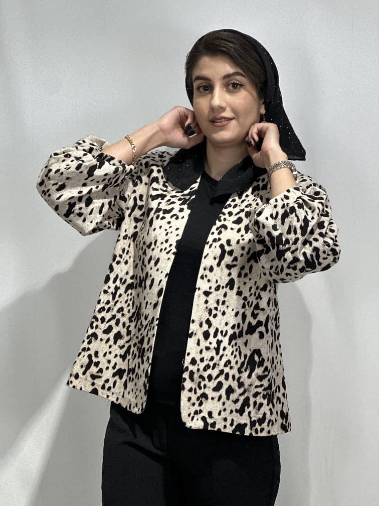 مانتو کراپ پلنگی زنانه کرم