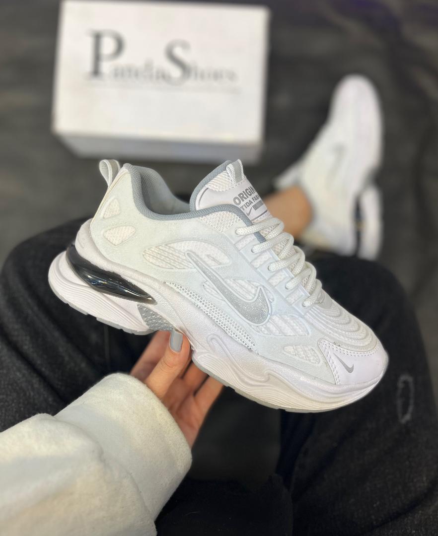 Women's Nike Shebarang سفید